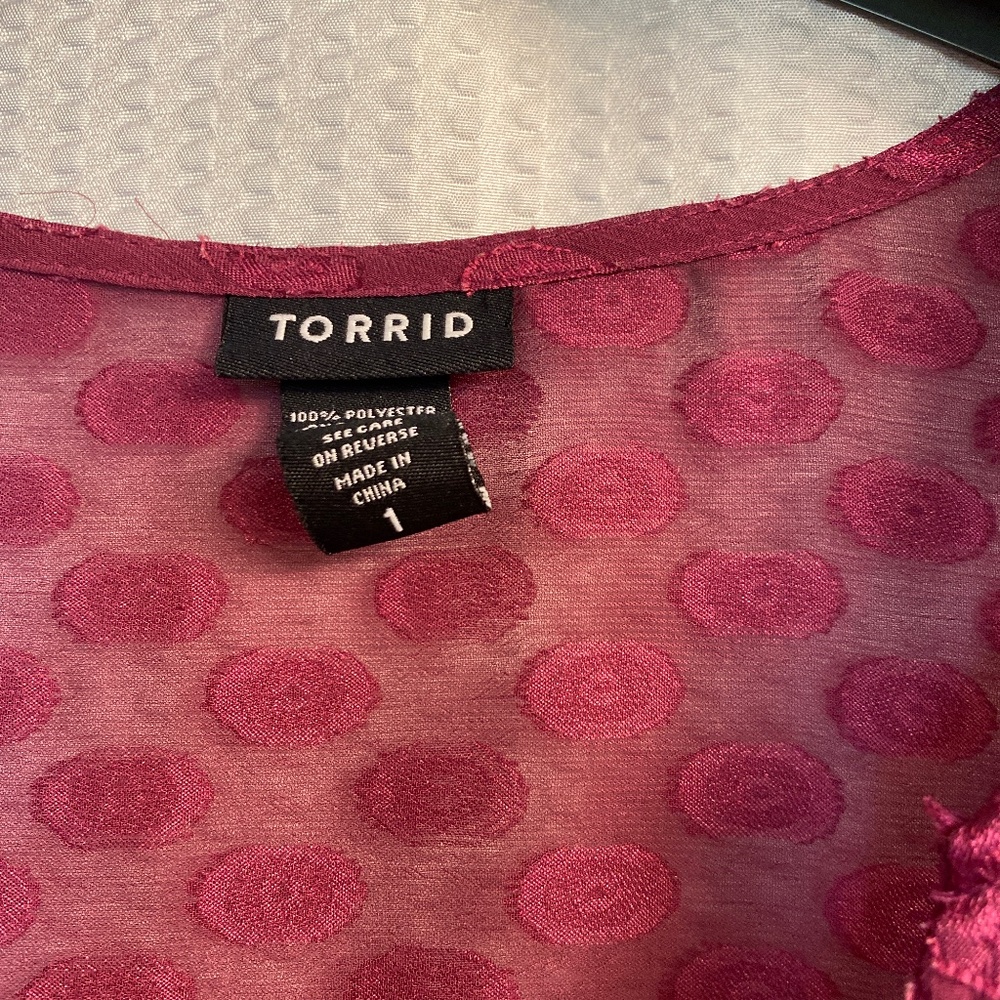 Blouse - Picture 2 of 3